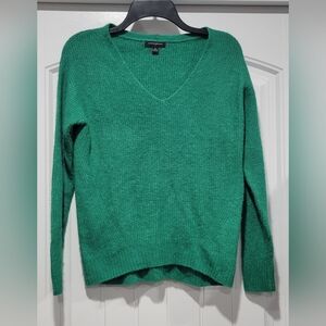 Banana Republic Green V-Neck Sweater